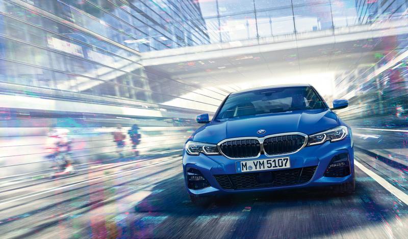 BMW الفئة الثالثة صالون 320i الجديدة 2020